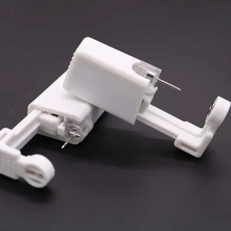 Sterile Ear Piercing Kit